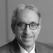  Robert Y. Shapiro