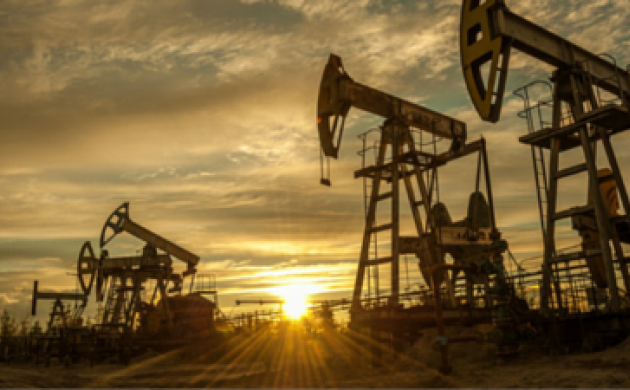 Chute du cours du pétrole : les 5 principaux enjeux pour la France