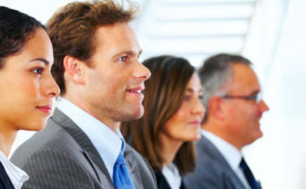 15 propositions pour l’emploi des jeunes et des seniors
