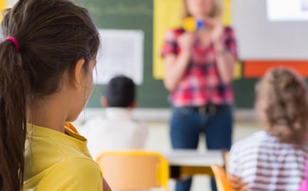 Evidence-Based Education: A French Example. Three questions to Laurent Cros