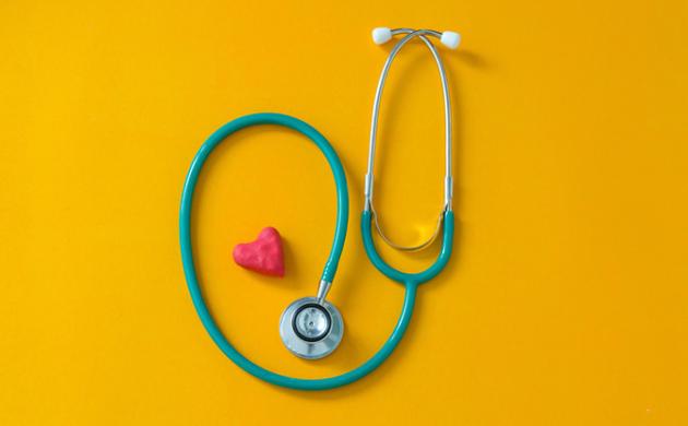 IA et emploi en santé : quelle stratégie d’accompagnement et de transformation pour les métiers de la santé ?