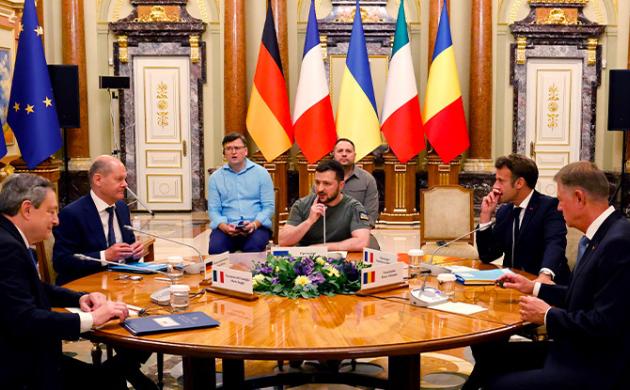 L'Ukraine s'ancre à l'Ouest