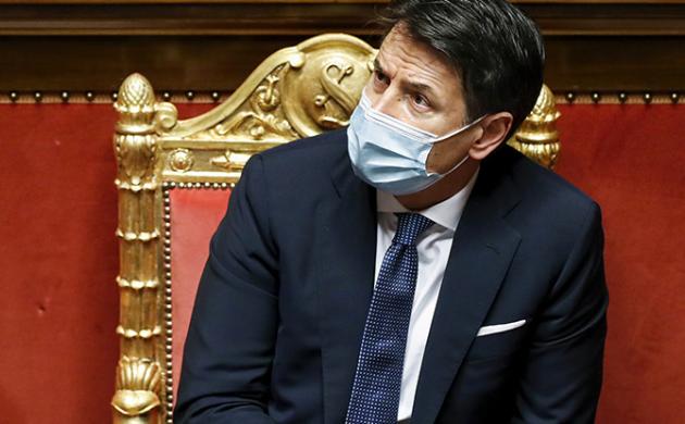 Crise gouvernementale sur fond d'instabilité politique italienne 