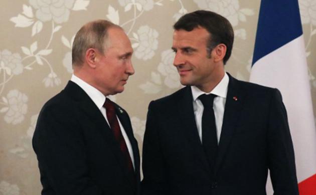 Turning the Table: Emmanuel Macron in Moscow