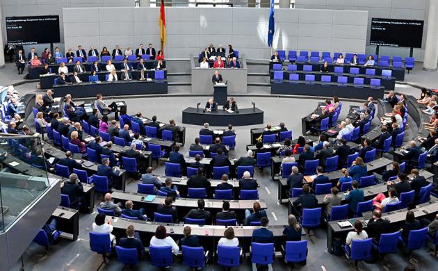 Motion de censure constructive : l'oxymore allemand dont la France a besoin ? 