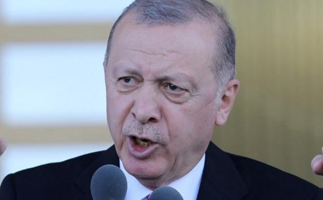 Revolution in Slow Motion: Politics of Resentment, Empowerment and Identity in Turkey