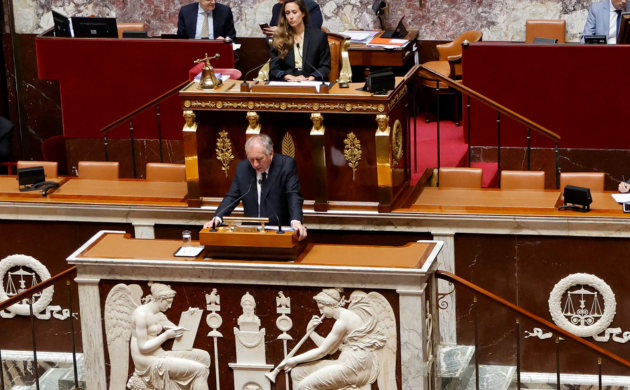 Un an après la dissolution : enjeux d’un vote sans issue 