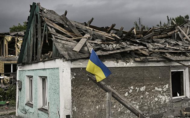 The World Is Watching: Diplomatic Exits for Russia after Ukraine