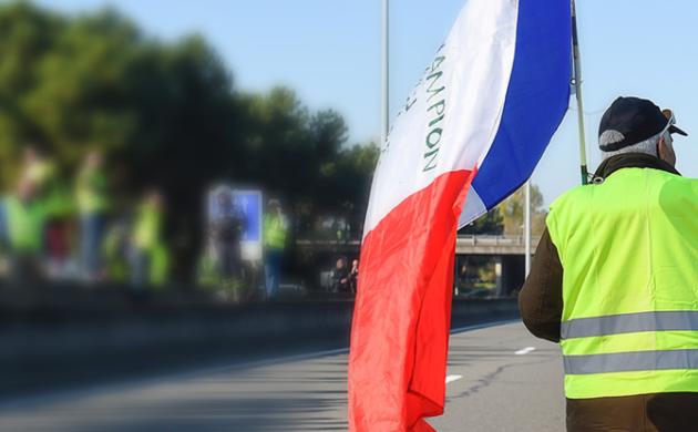 The Yellow Vest protesters: the tip of the French social crisis?