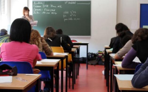 Un lycée trop coûteux, une école primaire en difficulté