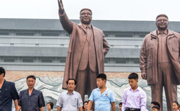 North Korea, an Embrace Before the Apocalypse?