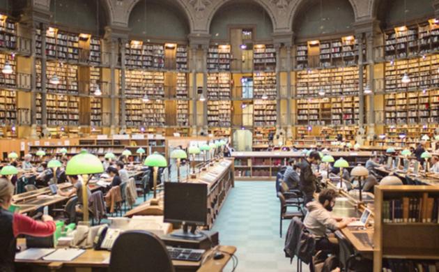 Plan Etudiants : un pas vers l'excellence universitaire ? Trois questions à Jean-Marc Schlenker