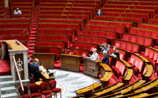 Responsabiliser, rationaliser, économiser : l’équation tendue du PLFSS 