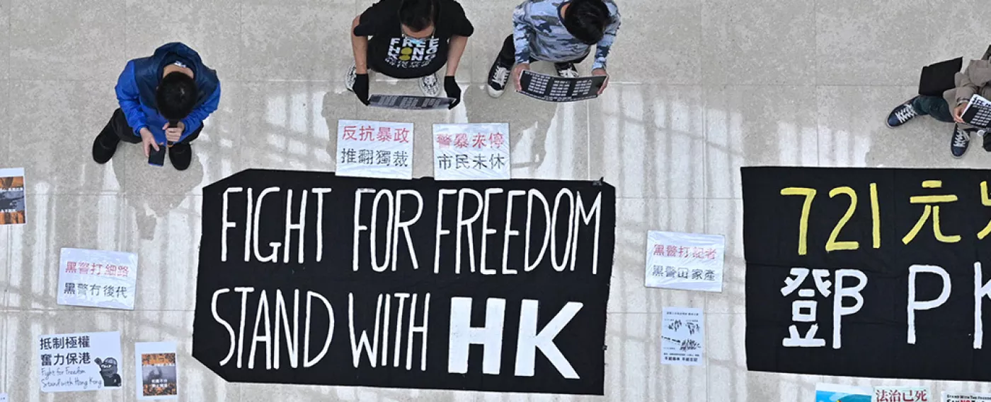 Tensions croissantes autour du statut d’autonomie de Hong Kong