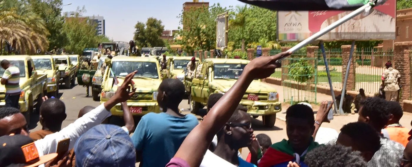 La rue soudanaise défie ses dirigeants