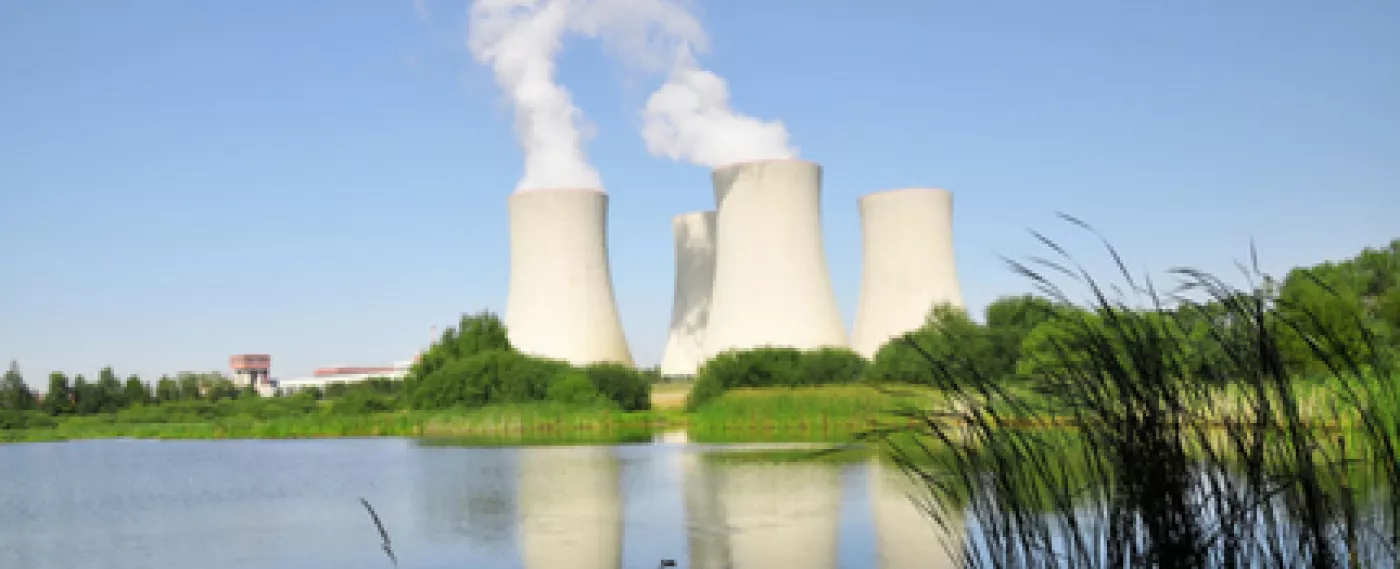 Nucléaire : cinq réacteurs à l'arrêt, pourquoi ?