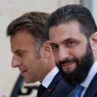Un Syrien à Paris : le double pari d’Emmanuel Macron 