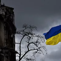 Ukraine: Five Scenarios For the Coming Months