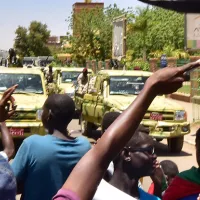 La rue soudanaise défie ses dirigeants