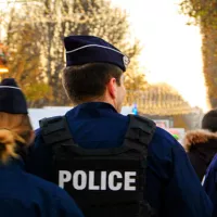Nouvelles menaces, nouveaux outils : analyse du projet d'Emmanuel Macron pour la sécurité intérieure