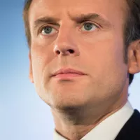 La politique étrangère d’Emmanuel Macron – architecture et politique.