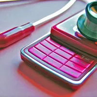 Téléphonie mobile et système expert au service de la santé en Afrique
